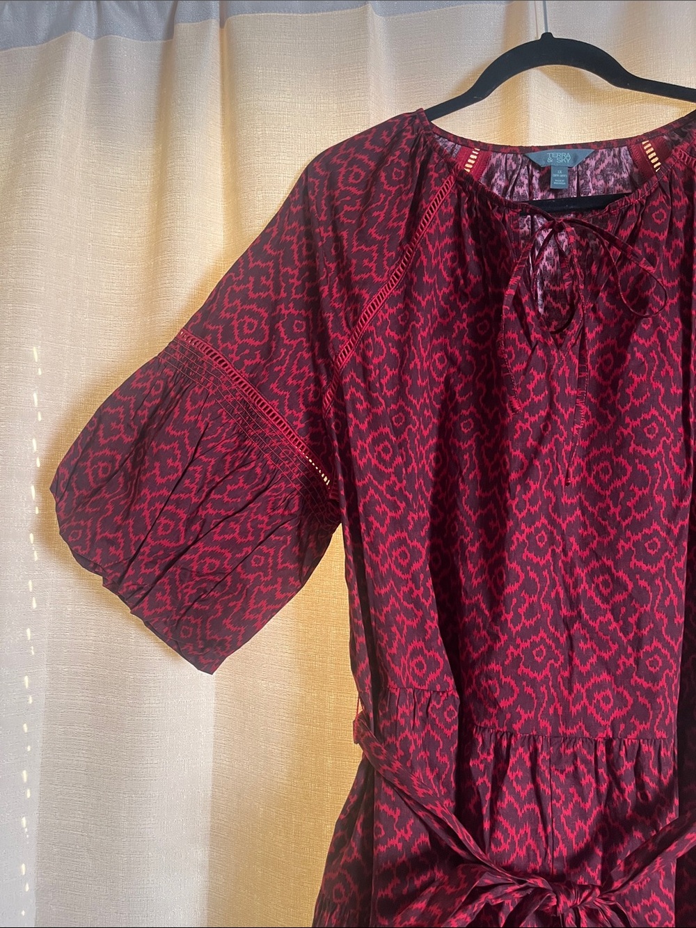 Women’s Terra & Sky Red Patterned Tie-Waist Dress - Picture 7 of 11